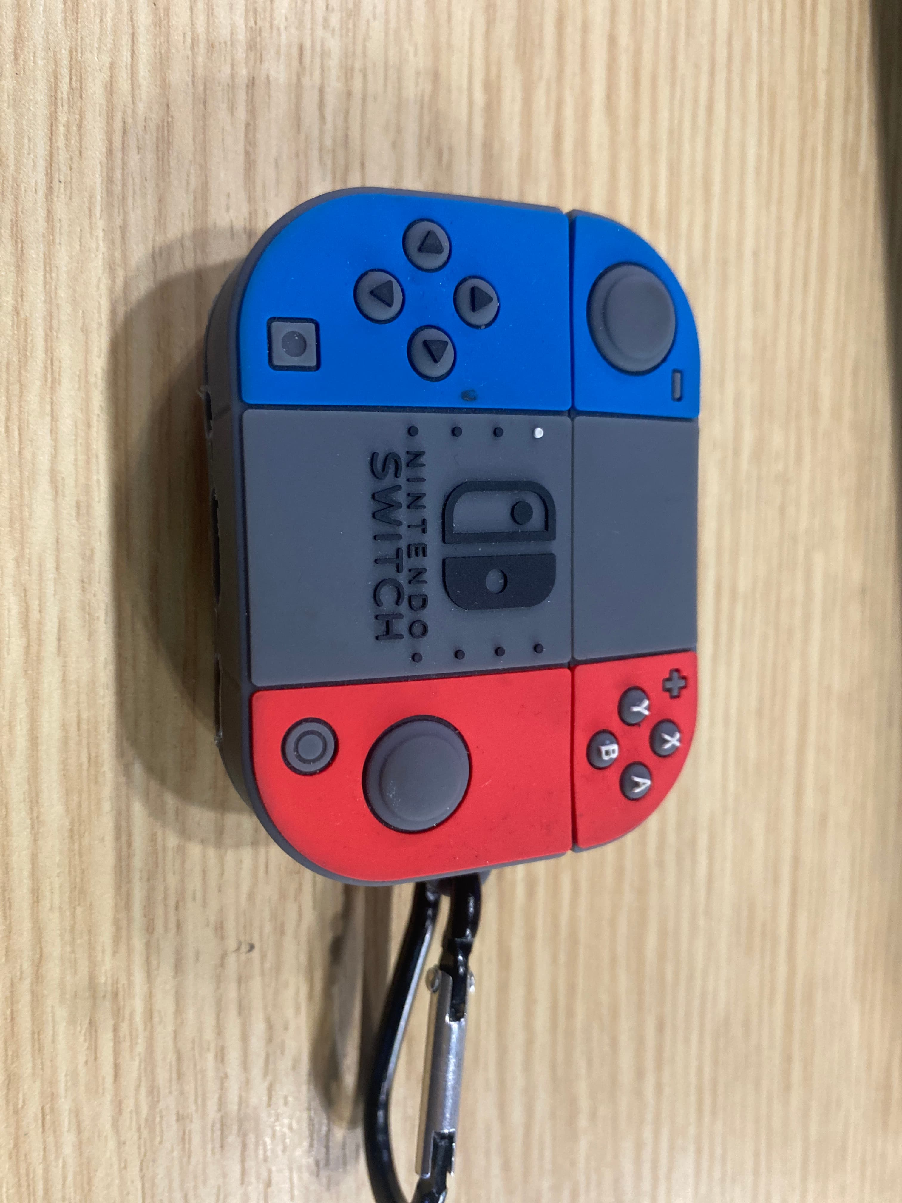 Nhặt được tai nghe Bluetooth 